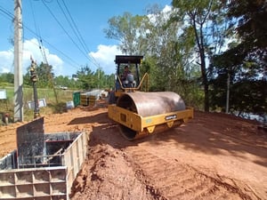 รถบดสั่นสะเทือน CAT CS533E แบบ 2 เปลือก มีทะเบียน รถบดสั่นสะเทือน CAT CS533E แบบ 2 เปลือก มีทะเบียน