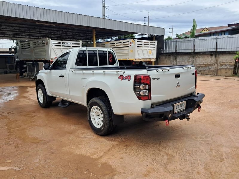 MISUBISHI TRITON ขับเคลื่อน 4 ล้อ รถมือเดียว ใช้งานน้อย 