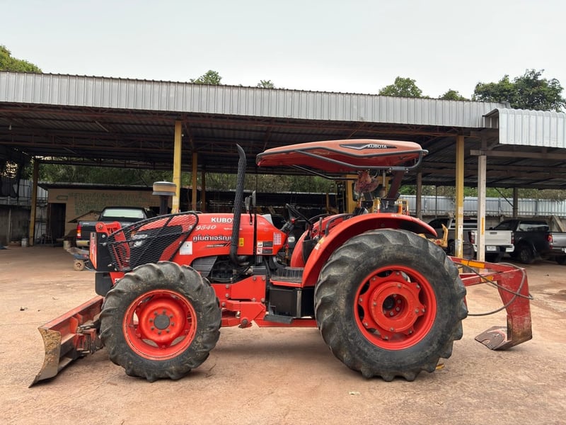 รถไถ KUBOTA M9540 (มีเล่มทะเบียน) สภาพดี รถมือเดียว เจ้าของขายเอง รถไถ KUBOTA M9540 (มีเล่มทะเบียน) สภาพดี รถมือเดียว เจ้าของขายเอง