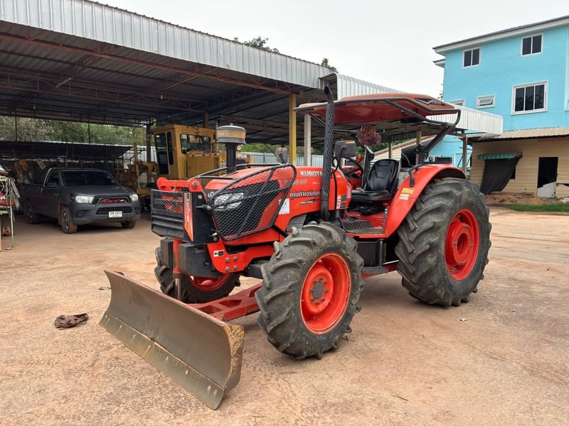 รถไถ KUBOTA M9540 (มีเล่มทะเบียน) สภาพดี รถมือเดียว เจ้าของขายเอง รถไถ KUBOTA M9540 (มีเล่มทะเบียน) สภาพดี รถมือเดียว เจ้าของขายเอง