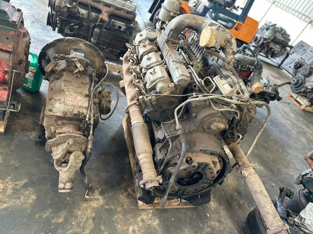 Nissan RD8 320 แรง V8
