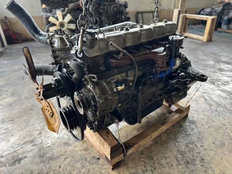 Isuzu 6BD1 JCM 165 แรงม้า Isuzu 6BD1 JCM 165 แรงม้า