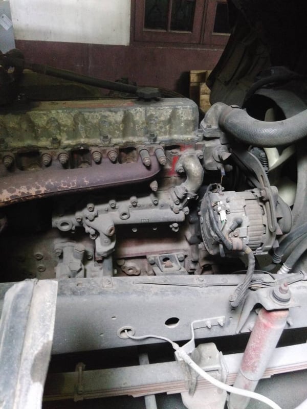 FD3HLA 55034 195แรงม้า รถบรรทุก 6ล้อ กระบะคอกสูง ปี2004 เลขไมล์มากกว่า 800,000 กม.