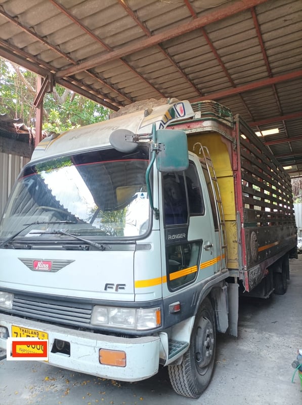 FD3HLA 55034 195แรงม้า รถบรรทุก 6ล้อ กระบะคอกสูง ปี2004 เลขไมล์มากกว่า 800,000 กม.