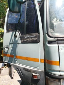 FD3HLA 55034 195แรงม้า รถบรรทุก 6ล้อ กระบะคอกสูง ปี2004 เลขไมล์มากกว่า 800,000 กม.