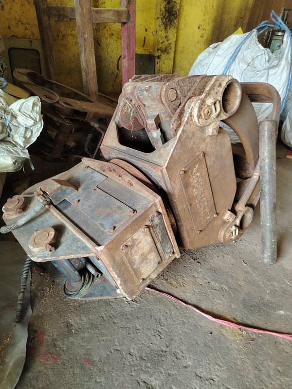 ตัวคีบหมุนได้