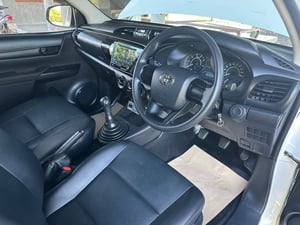 รถกระบะตู้เย็น Toyota Hilux Revo ปี 2019