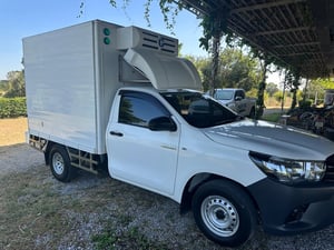 รถกระบะตู้เย็น Toyota Hilux Revo ปี 2019