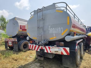 NISSAN UD 290 บรรจุน้ำ 2 เพลา สภาพดีพร้อมใช้งาน