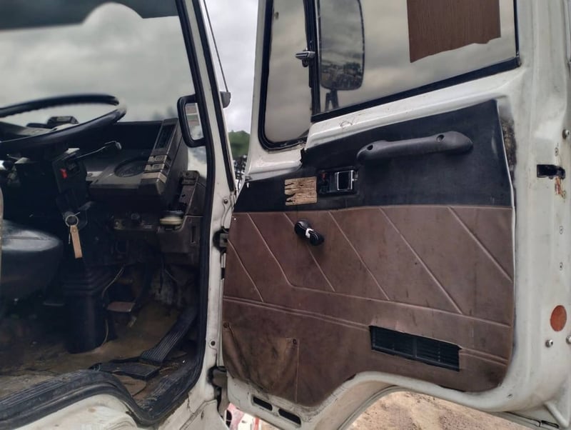 ISUZU 195 บรรทุกน้ำความจุ 16,000 ลิตร