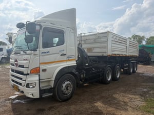 Hino Victor 344 เเรงปี 66 Hino Victor 344 เเรงปี 66