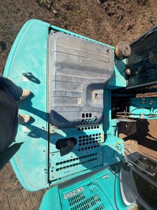 KOBELCO SK200-10 ปี 2565 ชั่วโมงบิน 6000