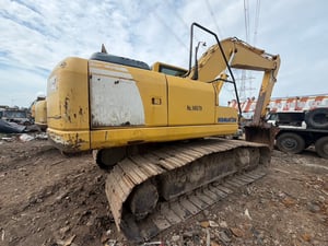 KOMATSU PC200-8 สภาพดี พร้อมใช้งาน KOMATSU PC200-8 สภาพดี พร้อมใช้งาน