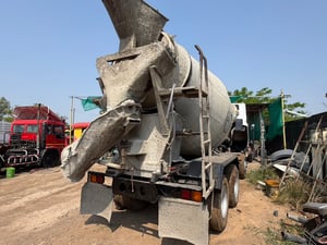 NISSAN UD 430H โม่ปูน 6 คิว สามมิตรมอเตอร์