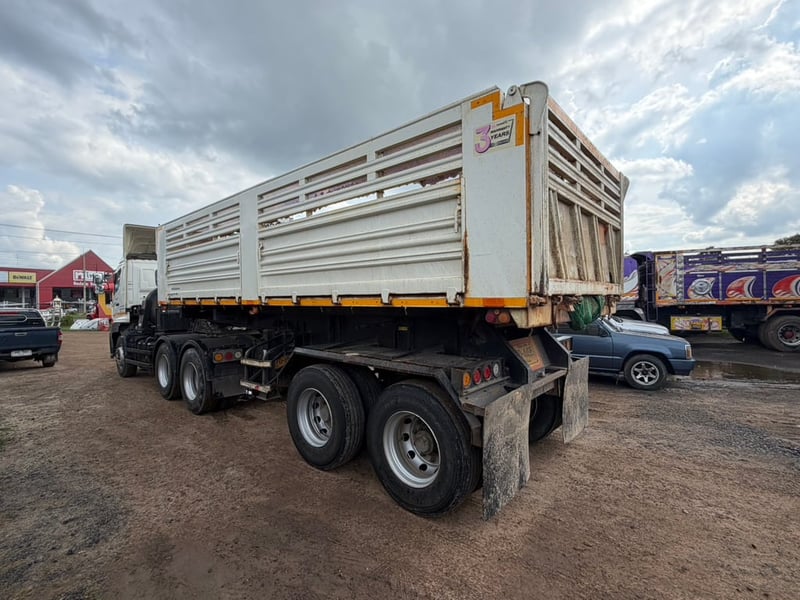 Hino Victor 344 เเรงปี 66 Hino Victor 344 เเรงปี 66