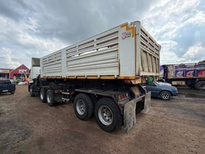 Hino Victor 344 เเรงปี 66 Hino Victor 344 เเรงปี 66