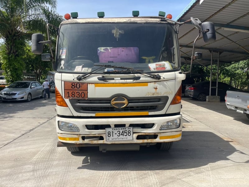 HINO FM 245แรงม้า รถบรรทุก 10ล้อ บรรทุกของเหลว ปี2003