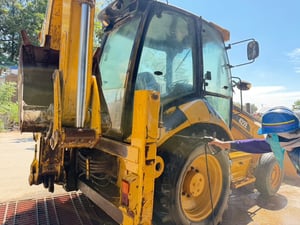 CAT 422E ตักหน้าหลังขุด1,600 ชม.เล่มทะเบียน 69 