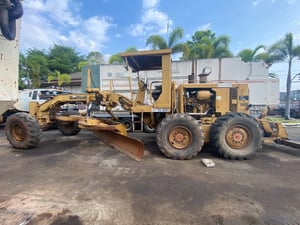 CAT140G5 รถเกรดดิน ทะเบียนพร้อมโอน