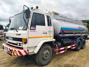 ISUZU 195 บรรทุกน้ำความจุ 16,000 ลิตร