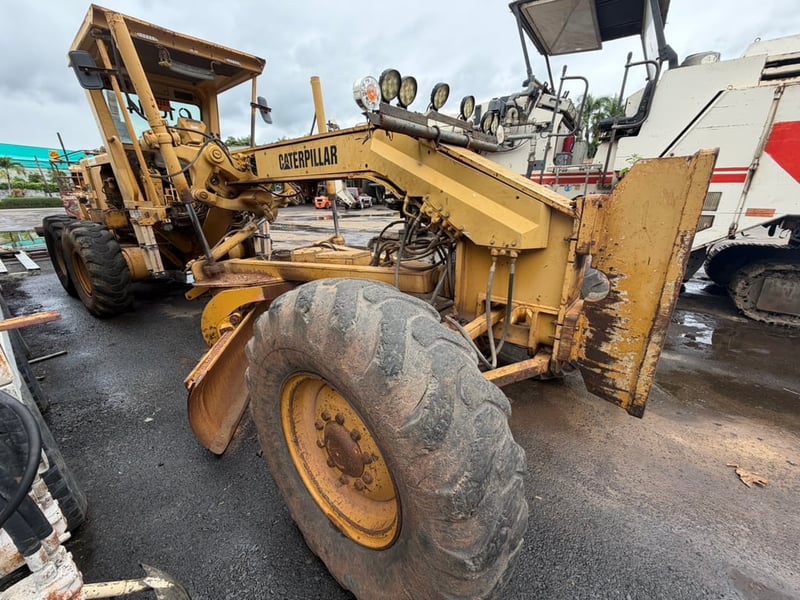 CAT140G5 รถเกรดดิน ทะเบียนพร้อมโอน