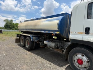 FVZ240 จดปี 2554 รถ 2 เพลา น้ำ 160000 ลิตร FVZ240 จดปี 2554 รถ 2 เพลา น้ำ 160000 ลิตร