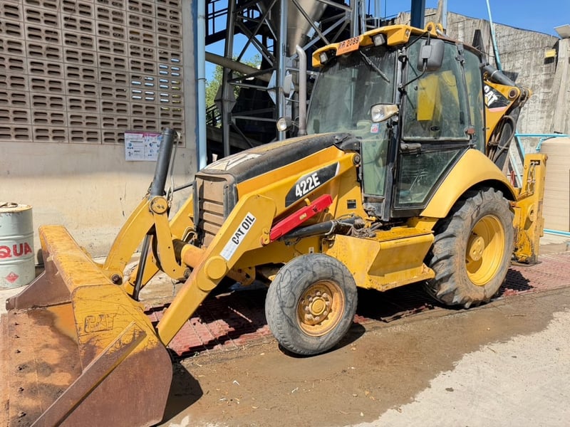 CAT 422E ตักหน้าหลังขุด1,600 ชม.เล่มทะเบียน 69 