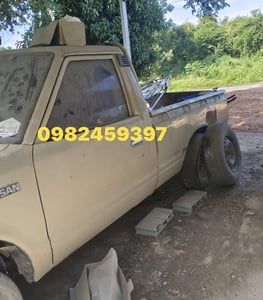 ขายรถโบราณนิสสัน 720