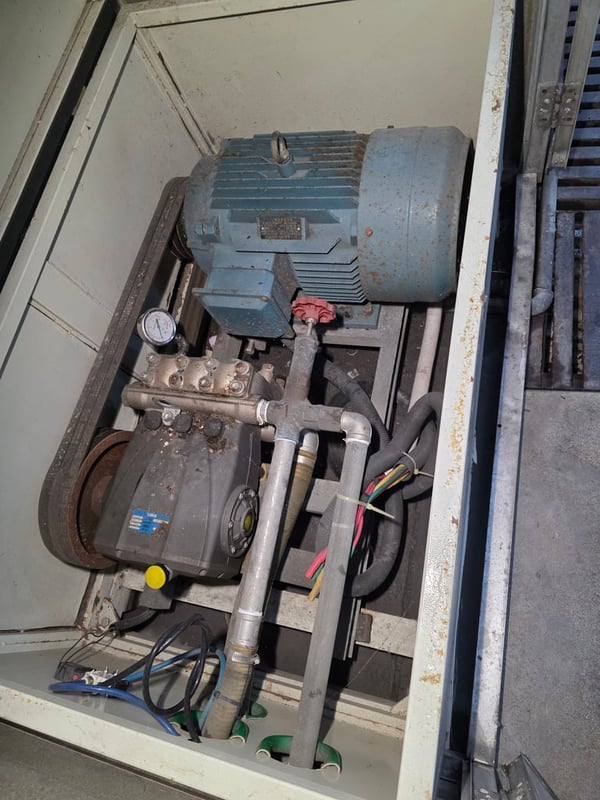 ​​ขายด่วน! เครื่องล้างรถอัตโนมัติระบบ Touchless 