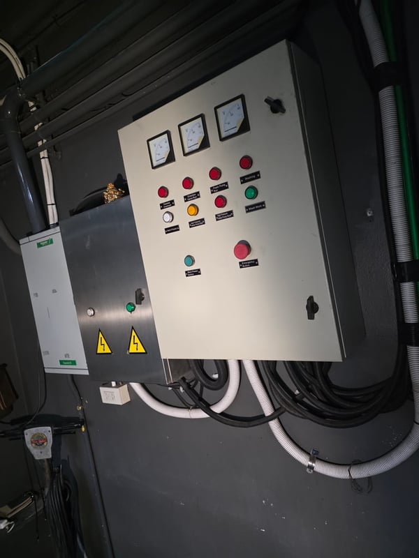 ​​ขายด่วน! เครื่องล้างรถอัตโนมัติระบบ Touchless 