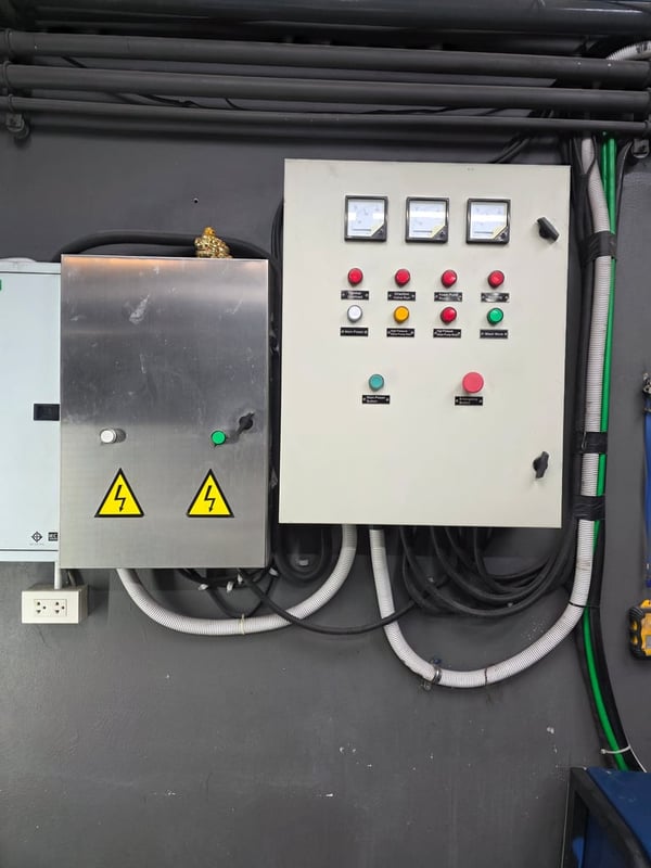 ​​ขายด่วน! เครื่องล้างรถอัตโนมัติระบบ Touchless 