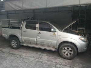 ขายกระบะ toyota เกียร์ออโต้รุ่น g