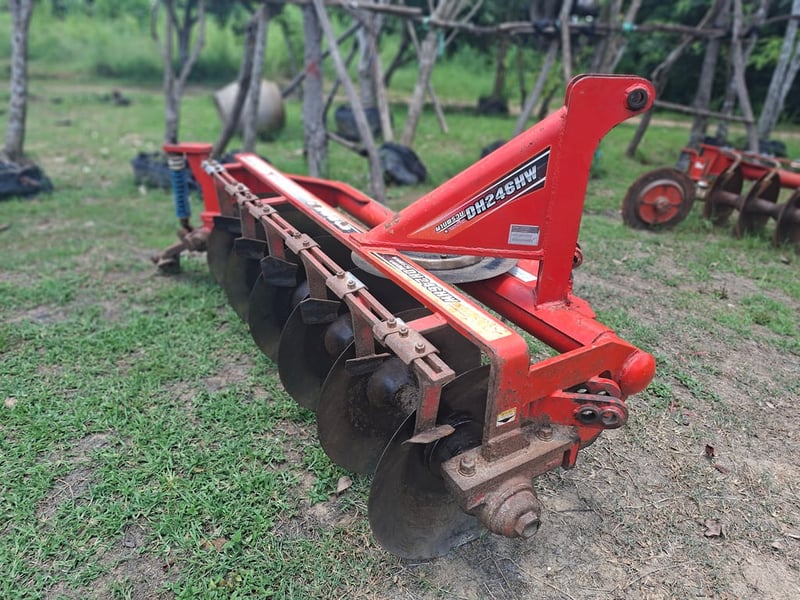 ผานตราช้างDH246HW