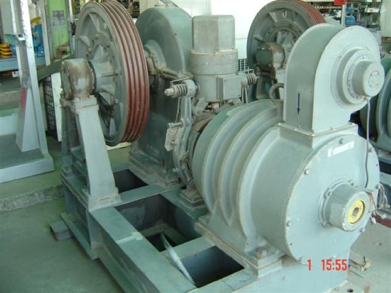 เครื่องลิฟท์ มือสอง