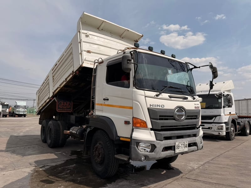HINO FM 344แรงม้า รถบรรทุก 10ล้อ ดั้มพ์ ปี2018 เลขไมล์ 147,000 กม.
