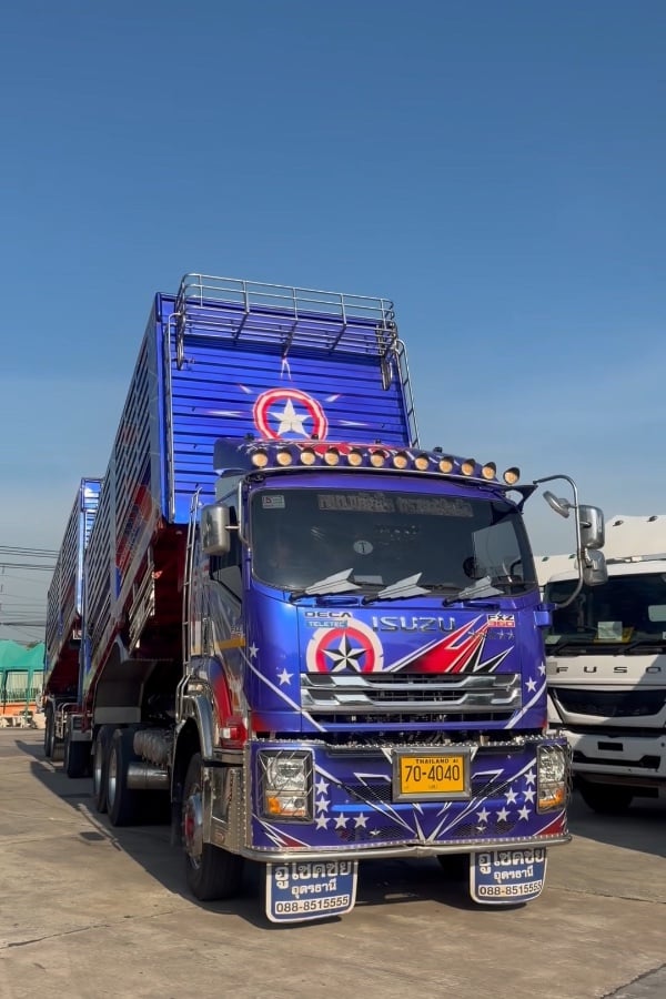 Isuzu 360แรงพ่วงแม่ลูก 