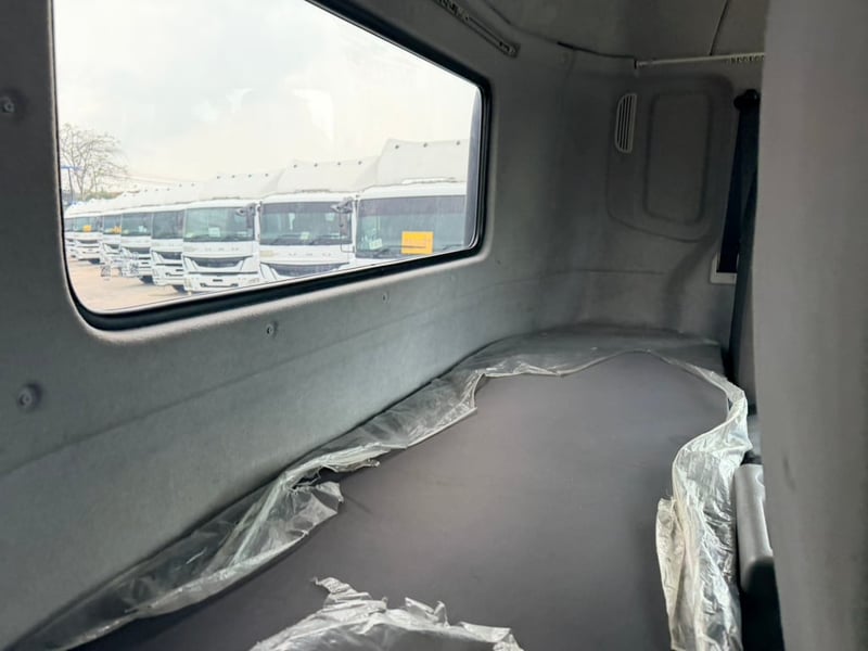 UD GDE 390แรงม้า รถบรรทุก 10ล้อ หัวลาก เฉพาะหัว ปี2024 เลขไมล์ 172,000 กม.