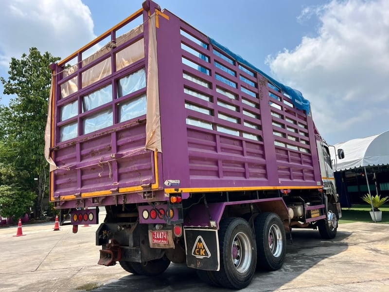 ISUZU FXZ 360แรงม้า รถบรรทุก 10ล้อ ดั้มพ์ เลขไมล์ 188,000 กม.