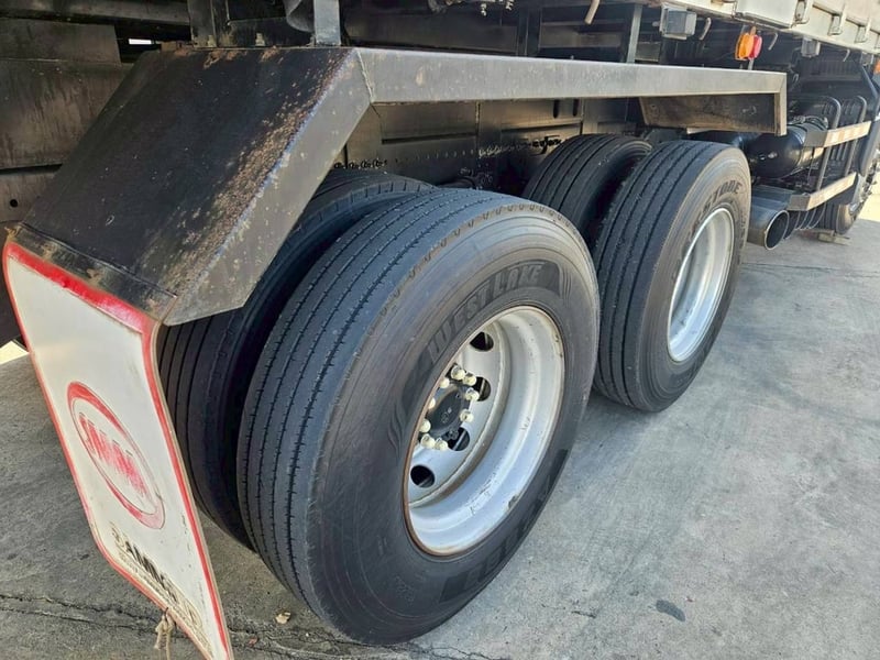 HINO FM 344แรงม้า รถบรรทุก 10ล้อ พ่วงแม่ลูก ปี2022 เลขไมล์ 312,500 กม.