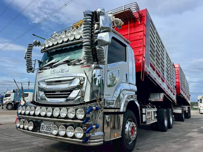 ISUZU FXZ 360แรงม้า รถบรรทุก 10ล้อ พ่วงแม่ลูก ปี2022 เลขไมล์ 136,000 กม.