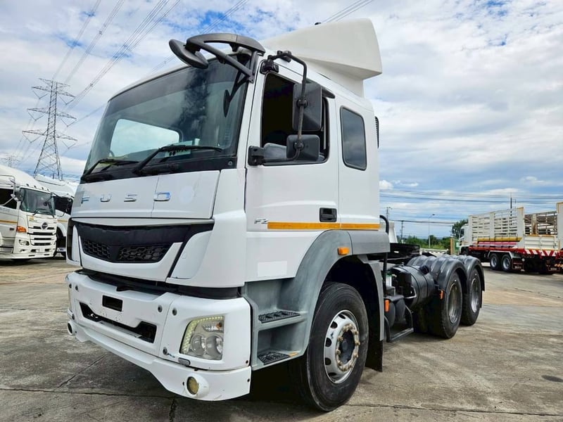FUSO FZ 280แรงม้า รถบรรทุก 10ล้อ หัวลาก เฉพาะหัว ปี2018 เลขไมล์ 439,000 กม.