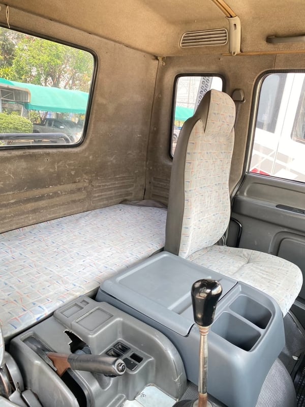 ISUZU GXZ 320แรงม้า รถบรรทุก 10ล้อ หัวลาก เฉพาะหัว ปี2007