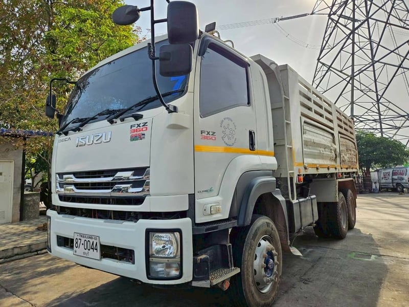 ISUZU FXZ 360แรงม้า รถบรรทุก 10ล้อ ดั้มพ์ ปี2021 เลขไมล์ 69,100 กม.