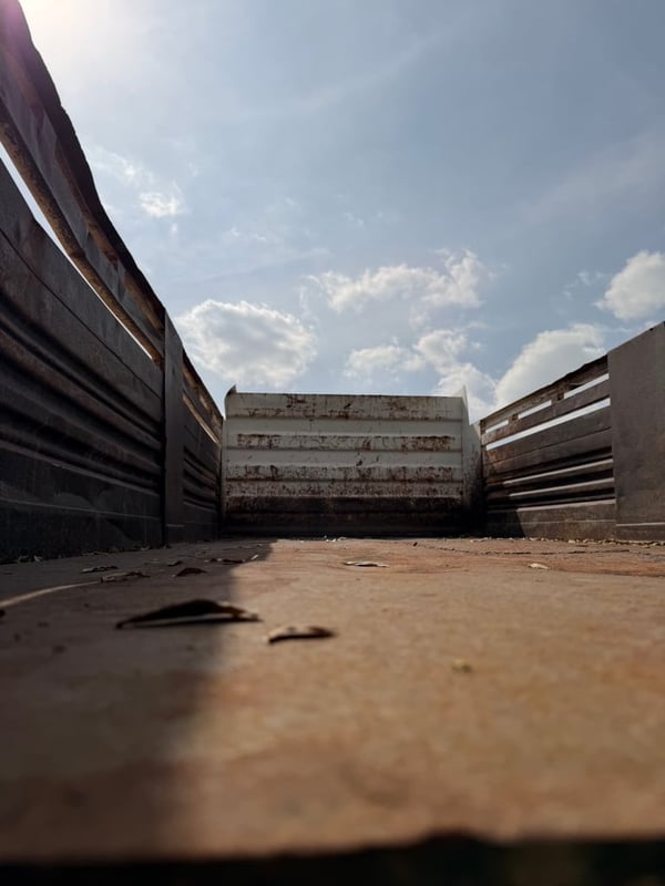 HINO FM 344แรงม้า รถบรรทุก 10ล้อ ดั้มพ์ ปี2018 เลขไมล์ 147,000 กม.