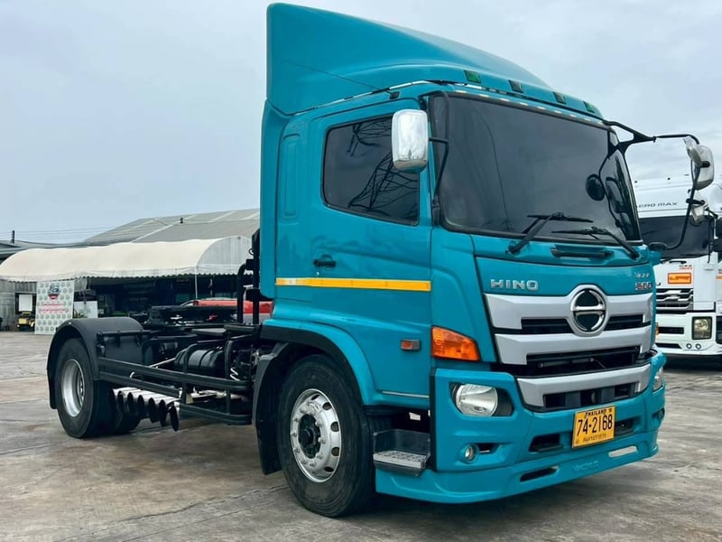 HINO FG 260แรงม้า รถบรรทุก 6ล้อ หัวลาก เฉพาะหัว ปี2017 เลขไมล์ 670,000 กม.