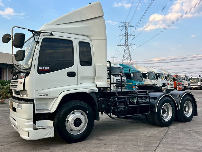ISUZU GXZ 320แรงม้า รถบรรทุก 10ล้อ หัวลาก เฉพาะหัว ปี2007