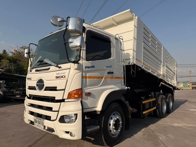 HINO FM 344แรงม้า รถบรรทุก 10ล้อ ดั้มพ์ ปี2023 เลขไมล์ 236,000 กม.
