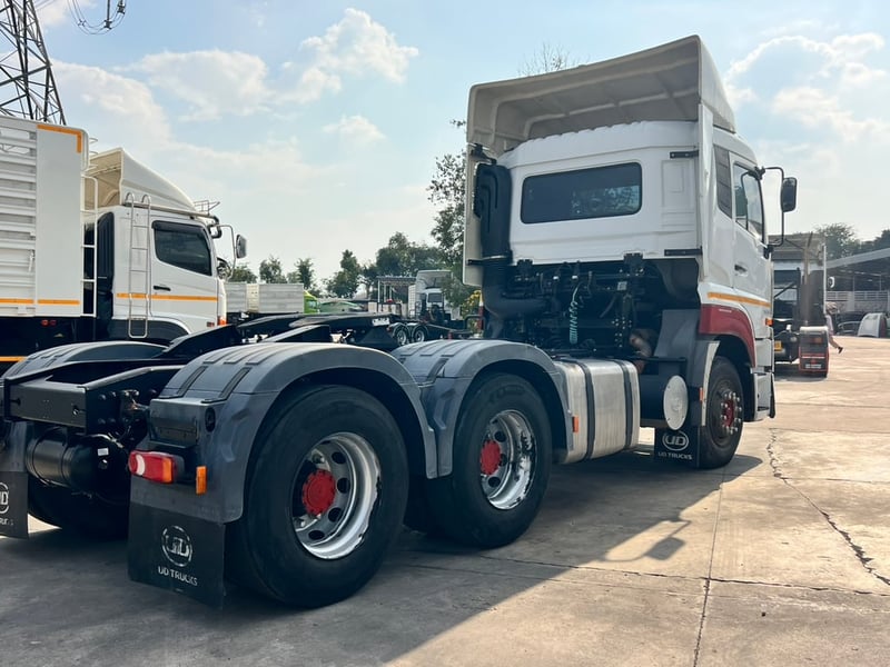 UD GWE 350แรงม้า รถบรรทุก 10ล้อ หัวลาก เฉพาะหัว ปี2021 เลขไมล์ 170,000 กม.