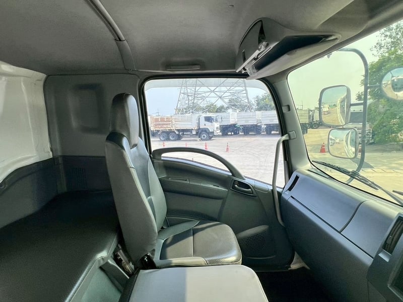 ISUZU FXZ 360แรงม้า รถบรรทุก 10ล้อ ดั้มพ์ ปี2021 เลขไมล์ 71,000 กม.