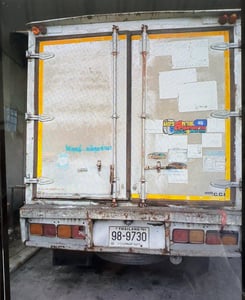 รถอีซูซุ 6 ล้อ ตู้แห้ง ปี2552